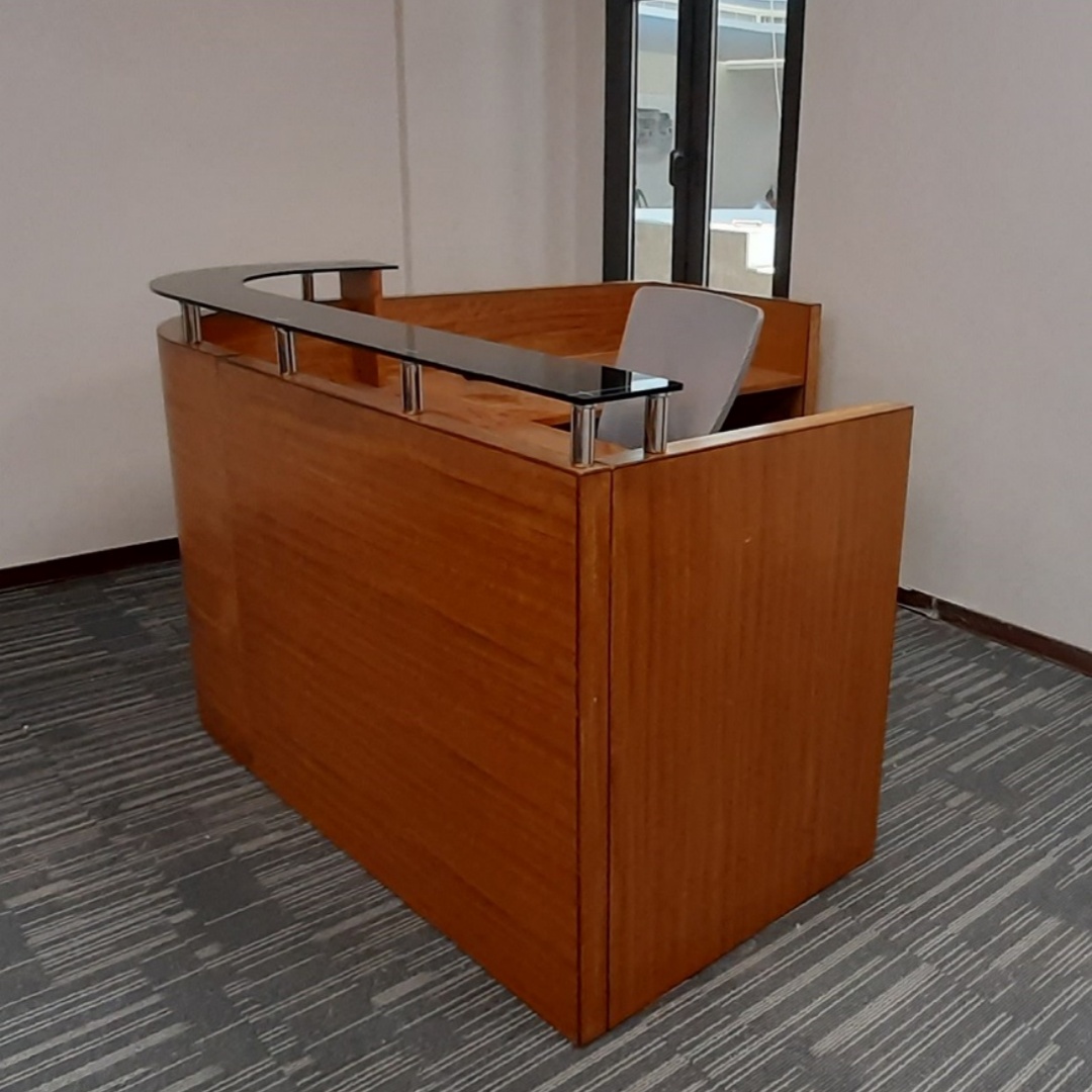 Comptoir de la salle de biblioth&egrave;que_副本