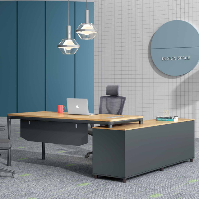 Bureau exécutif en forme de L