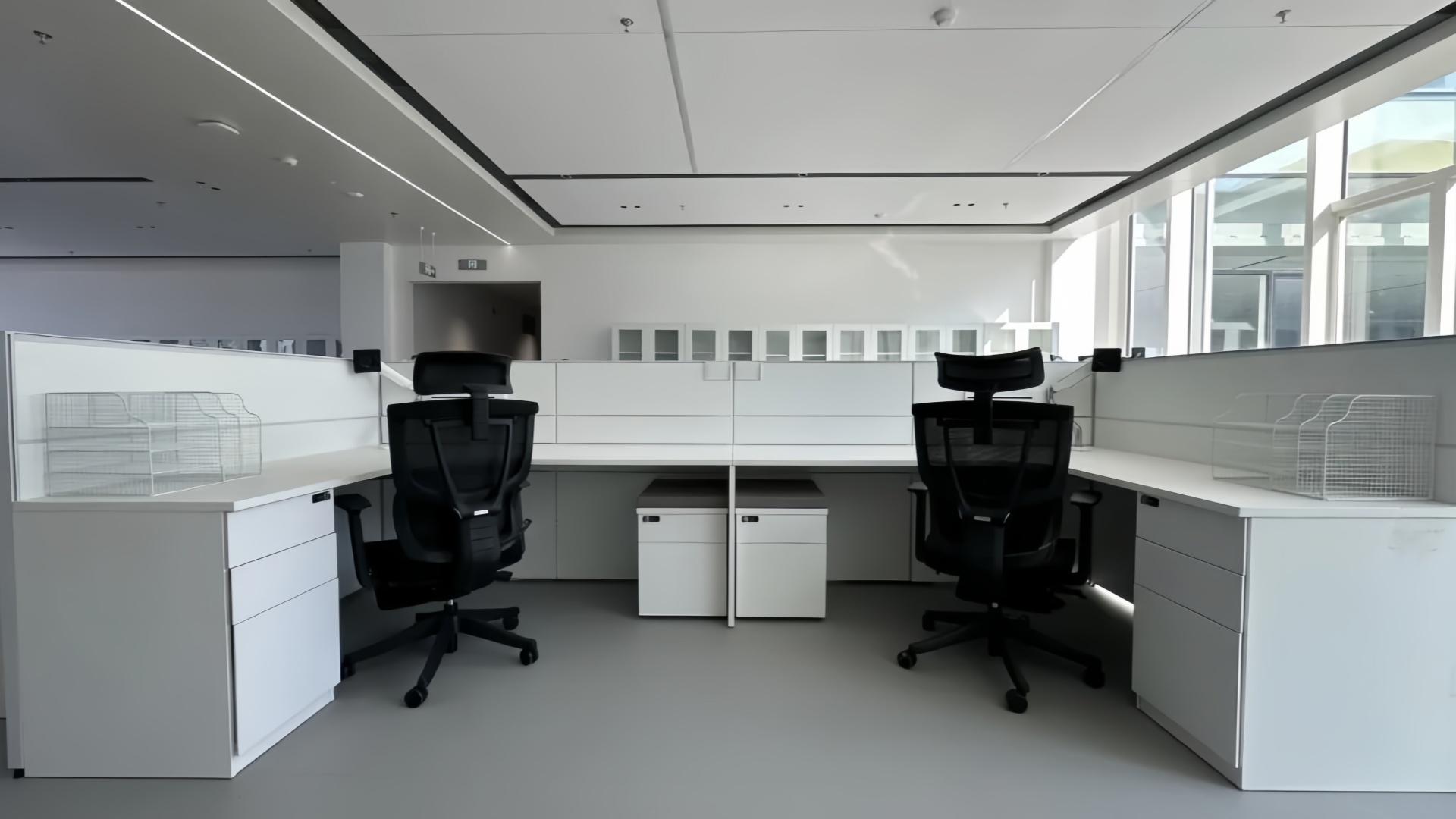 Solution de mobilier de bureau ergonomique 1